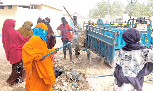 View of cleaning campaign in Luuq town